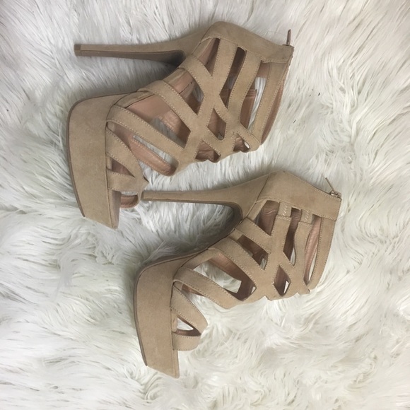 Nude heels - Picture 1 of 5